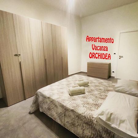 Appartamento Vacanza Orchidea Turin Exterior photo